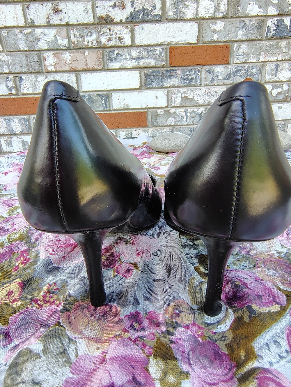 Black 7.5 Genuine Leather High Heel Pumps